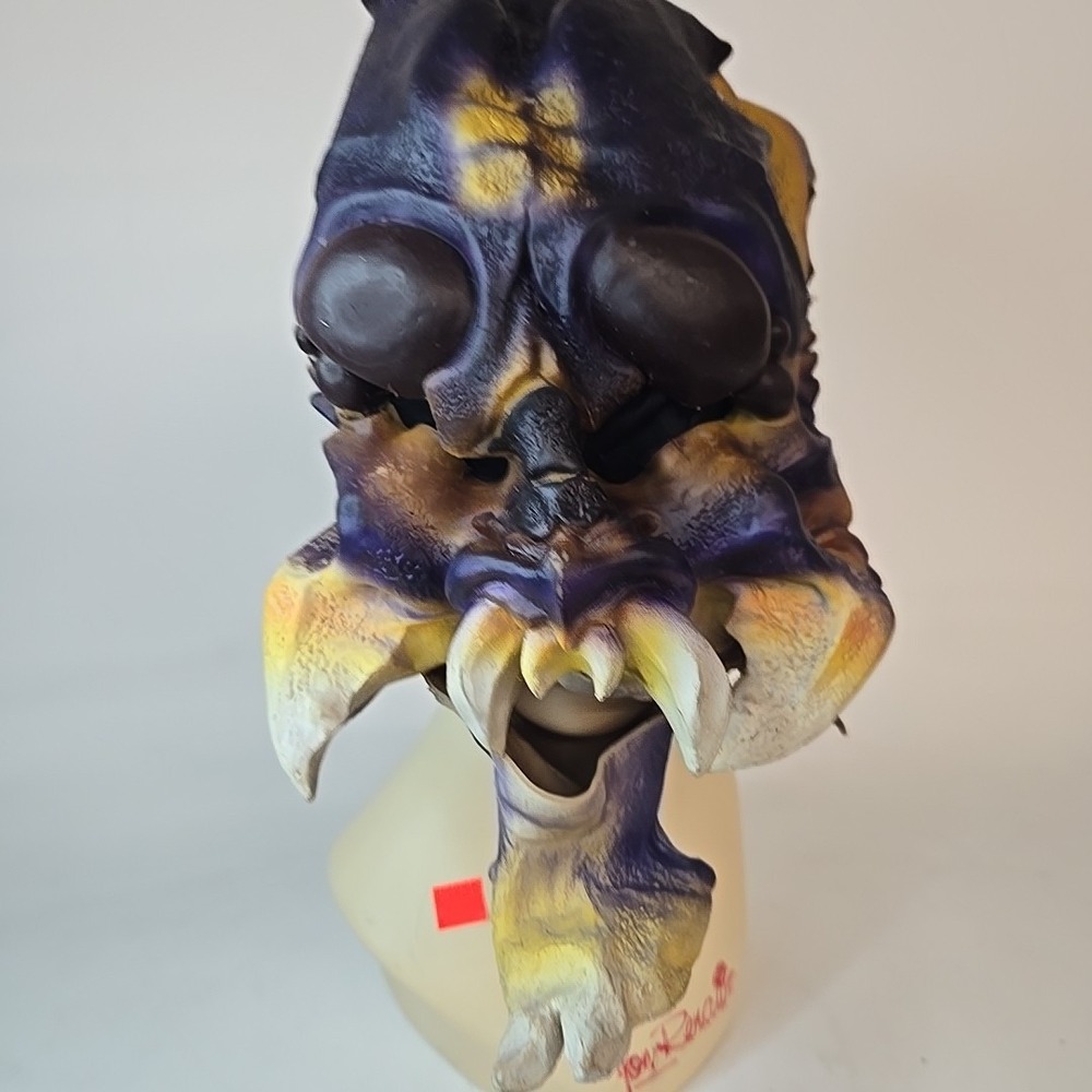 The Paper Magic Group alien Vampire Fly latex mask Halloween 1998 big eyes NICE!